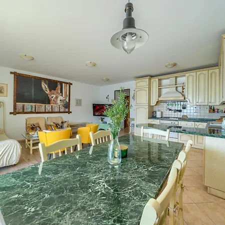 With A Magical View Apartment *