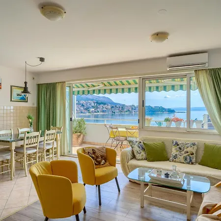 With A Magical View * Split